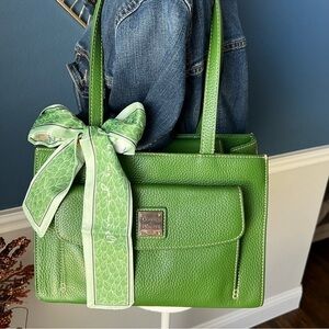 Dooney & Bourke Green Leather Bag - EUC